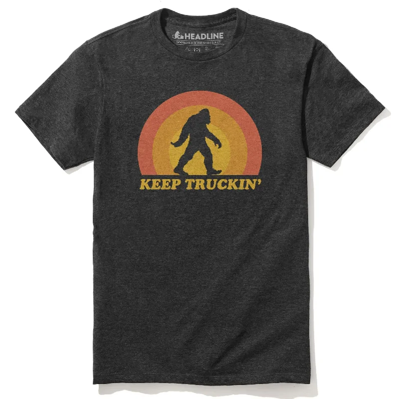 Men's comfortable fit t-shirt-Keep Truckin' T-Shirt