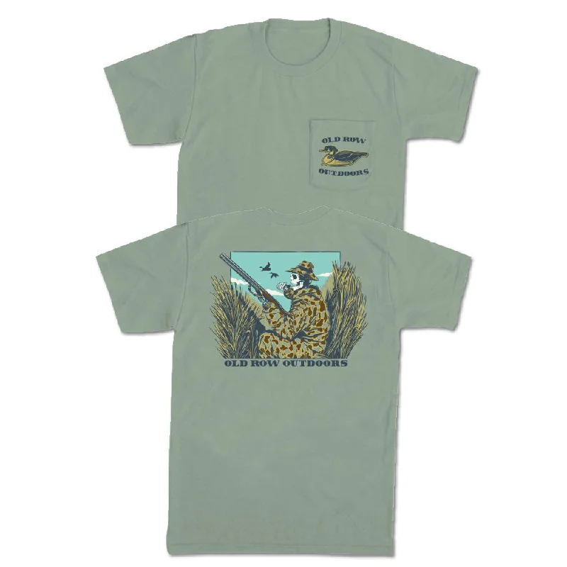 Men's versatile fit t-shirt-Old Row Outdoors Duck Hunt Pocket Tee