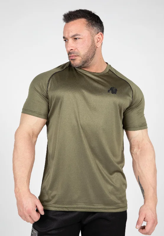 Men's modern casual t-shirt-Performance T-shirt - Army Green